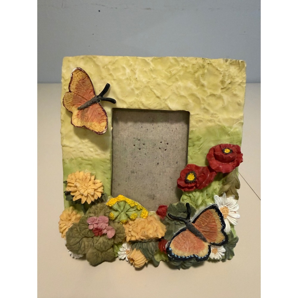 Vintage 3D Butterfly Floral Resin Picture Frame Yellow Green Cottagecore 6x5.25